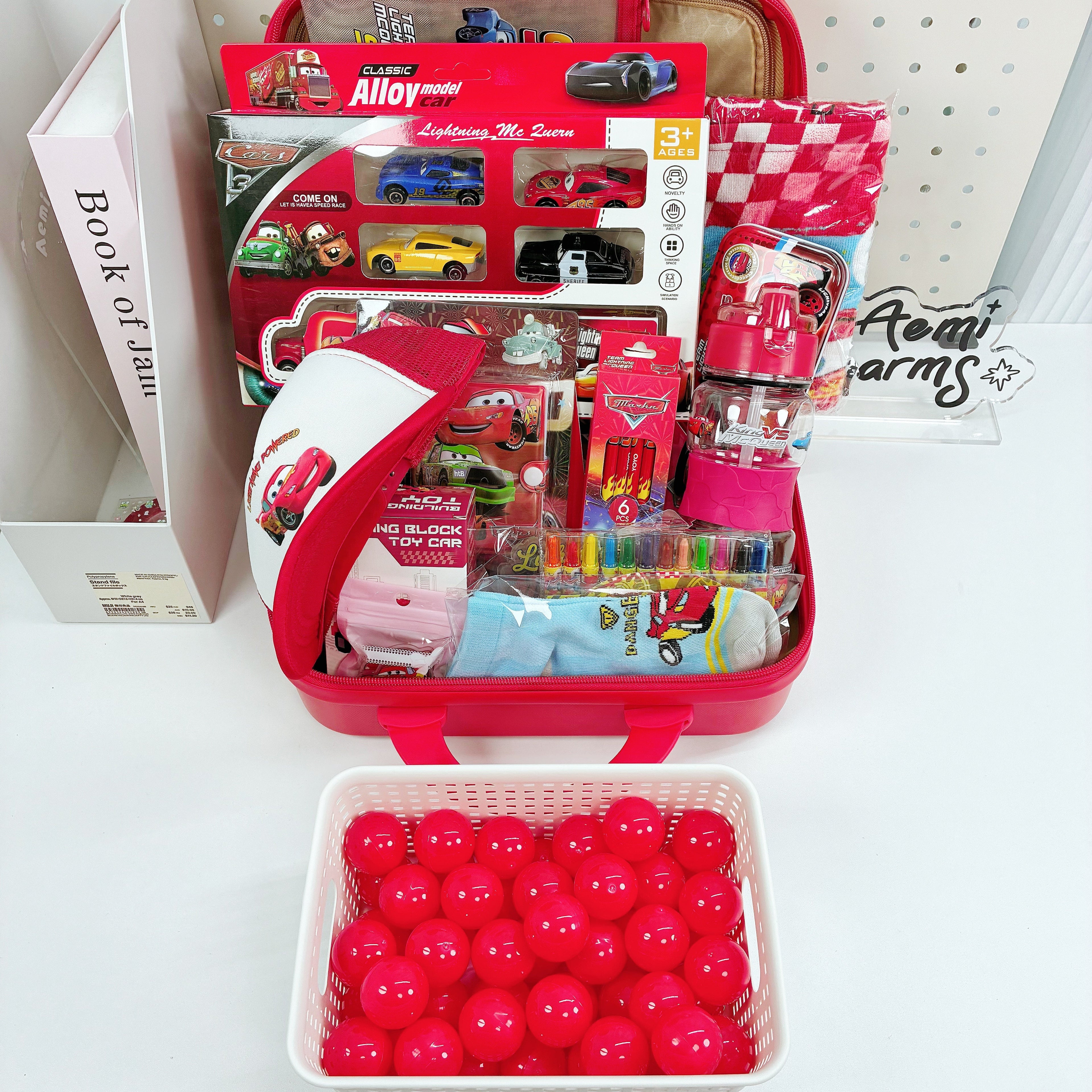 MQ 14-inch Valise Boîte Cadeau Mystère